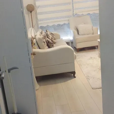 Samir カントリーハウス
